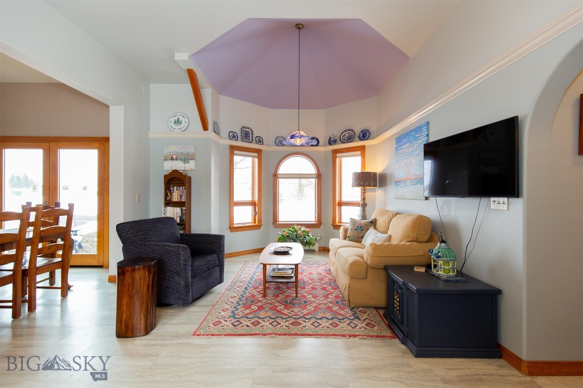 175 Vandyke Road Property Photo 44