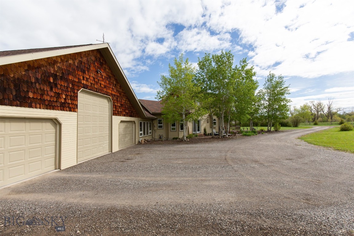 175 Vandyke Road Property Photo 86
