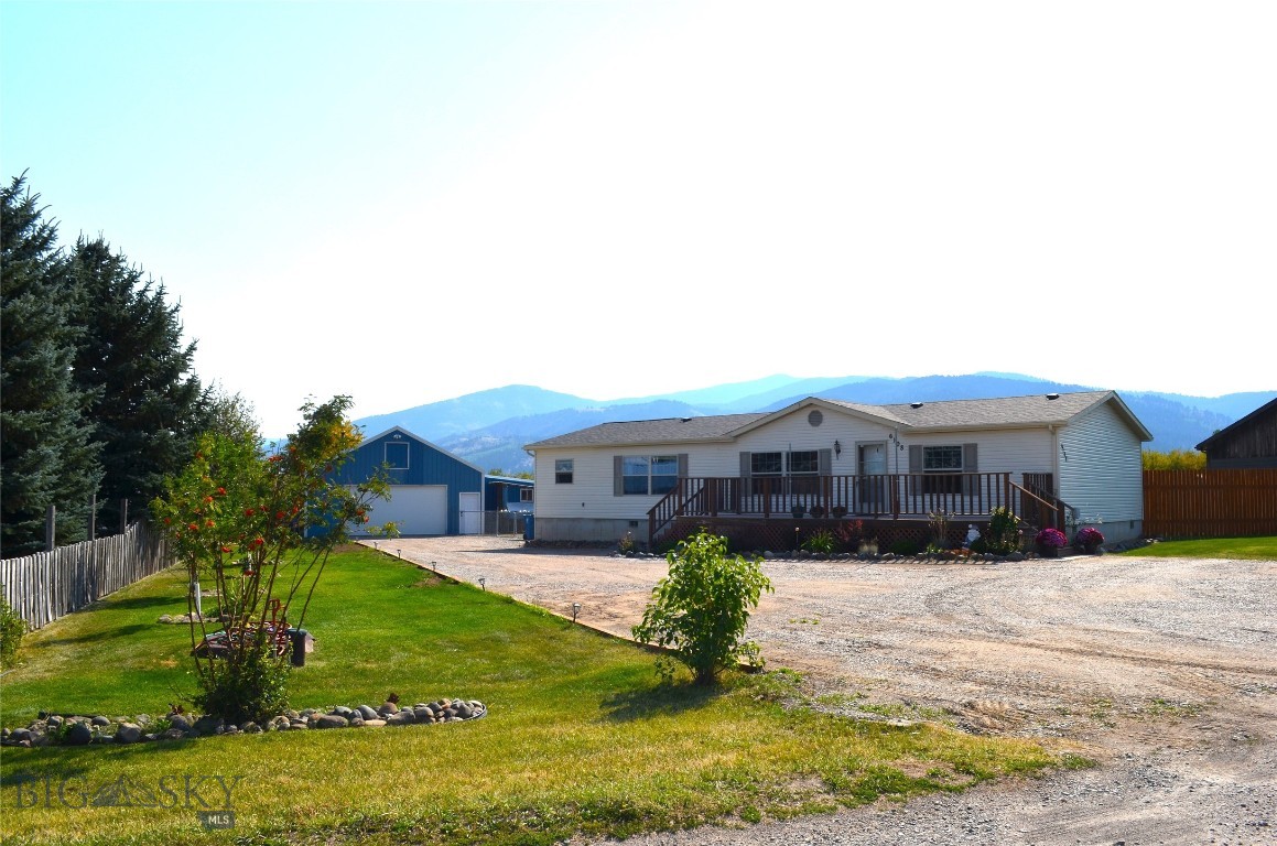 6108 Shadow Circle Property Photo