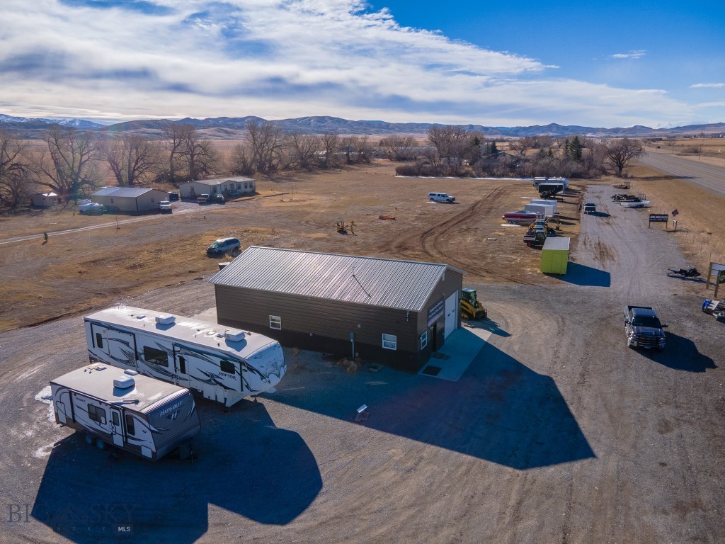 8519 Us Highway 287 Property Photo 8