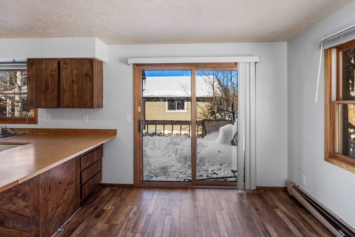 2205 W Beall Street Property Photo 13