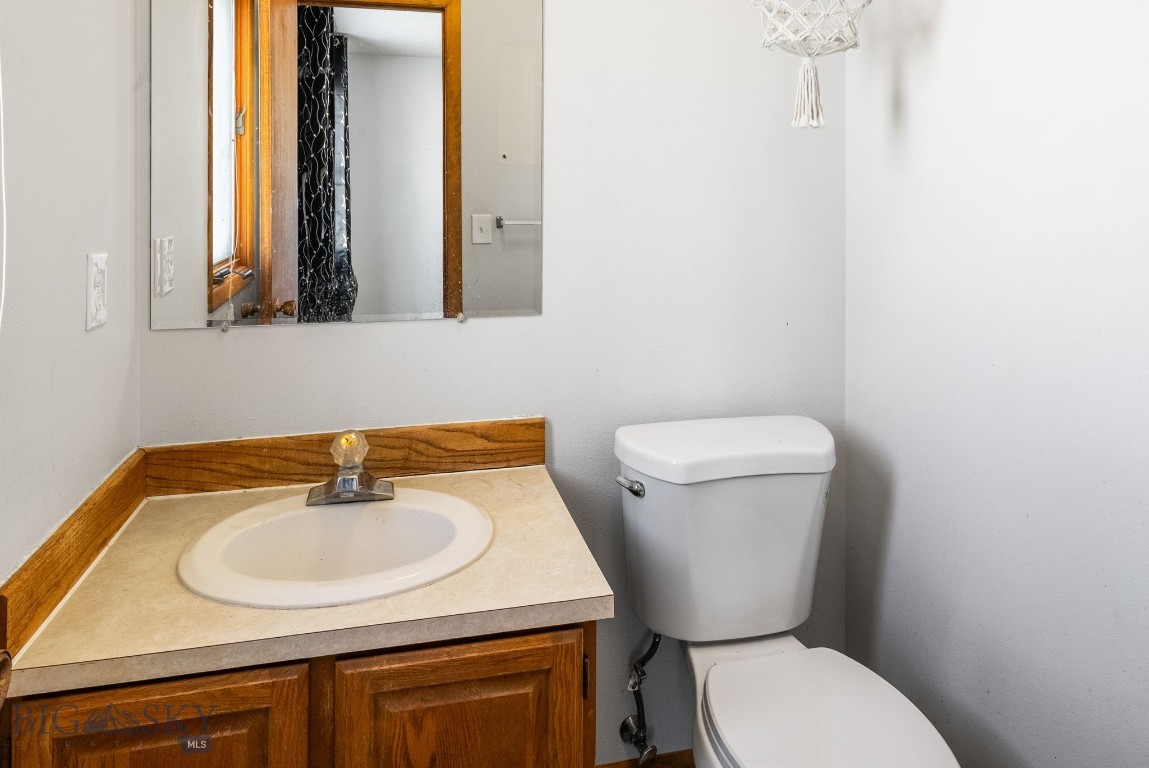 2205 W Beall Street Property Photo 24