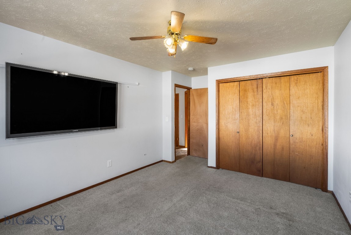2205 W Beall Street Property Photo 25
