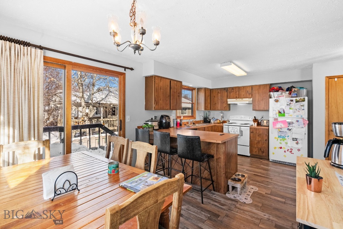2205 W Beall Street Property Photo 37