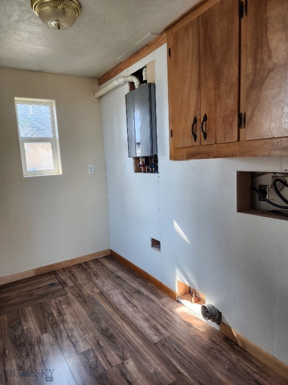 406 1st W Property Photo 27