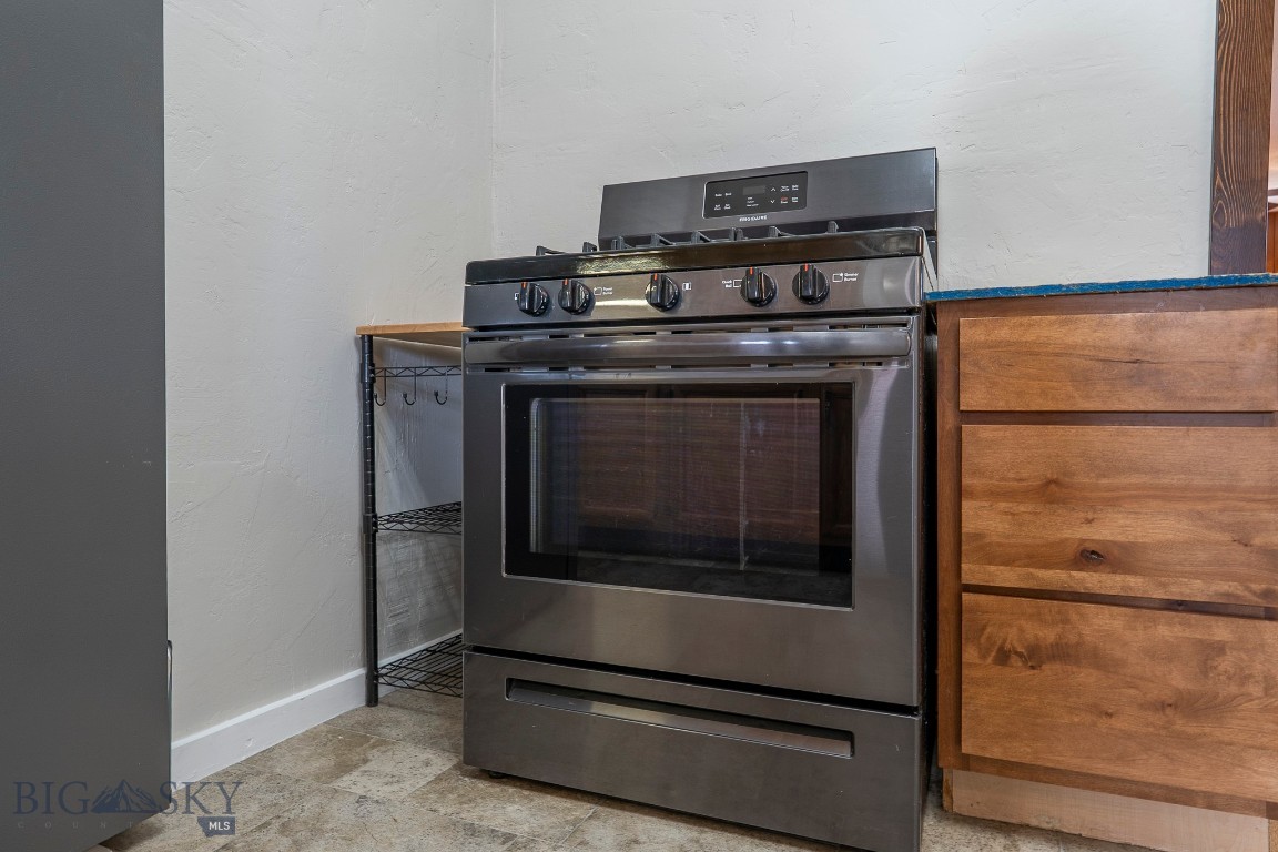 113 S I Street Property Photo 23