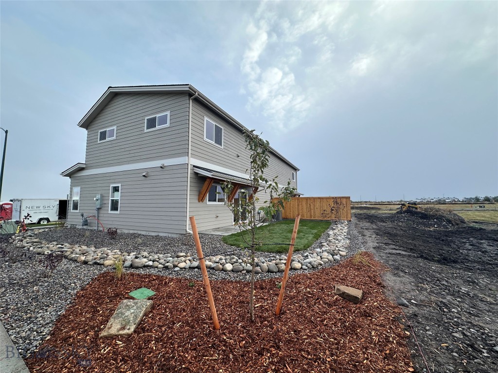 5560 Sandpiper Property Photo 10