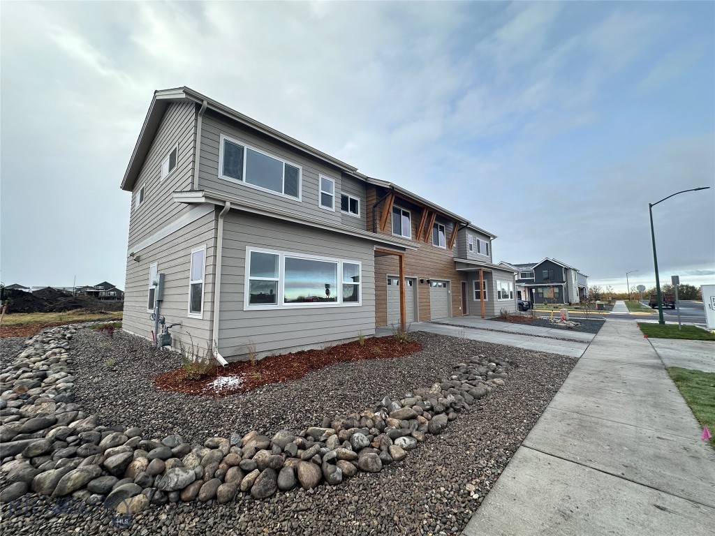 5561 Sandpiper Property Photo 11