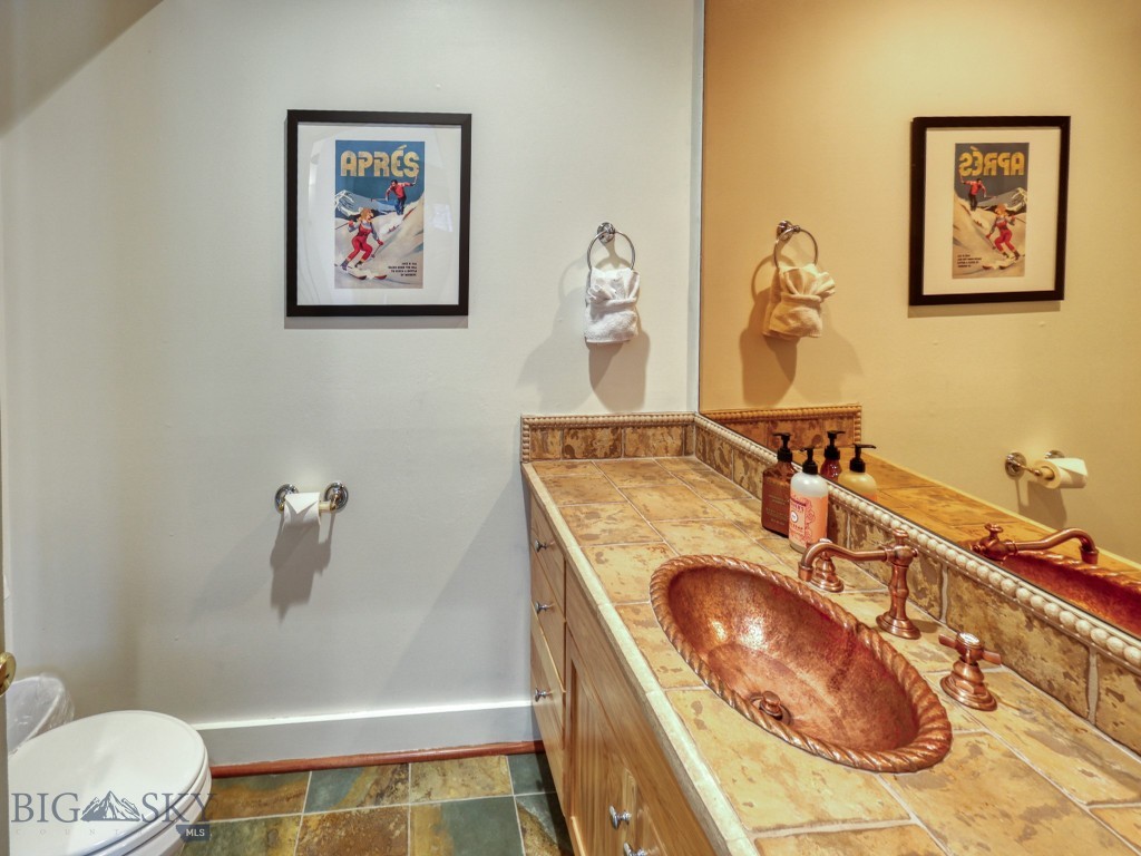 17 Saddle Ridge Road Unit B-3 Property Photo 19