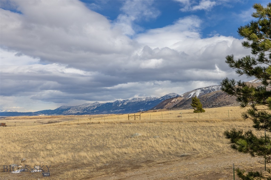 37 Bridger Meadow Lane Property Photo 19