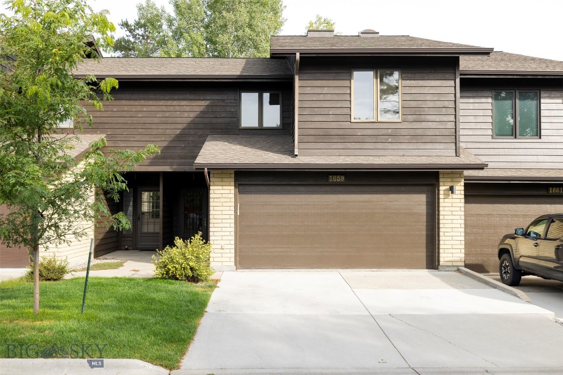 1659 S Black Avenue Property Photo