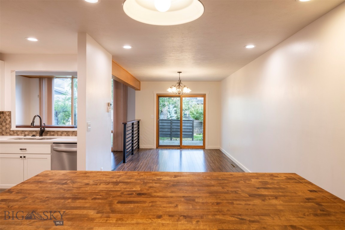 1659 S Black Avenue Property Photo 15