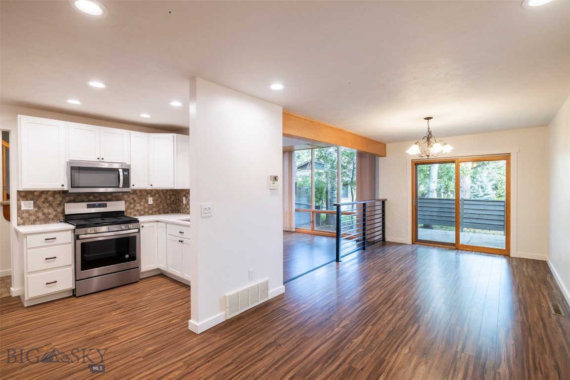 1659 S Black Avenue Property Photo 16