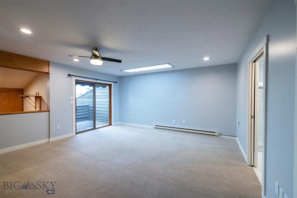 1659 S Black Avenue Property Photo 21