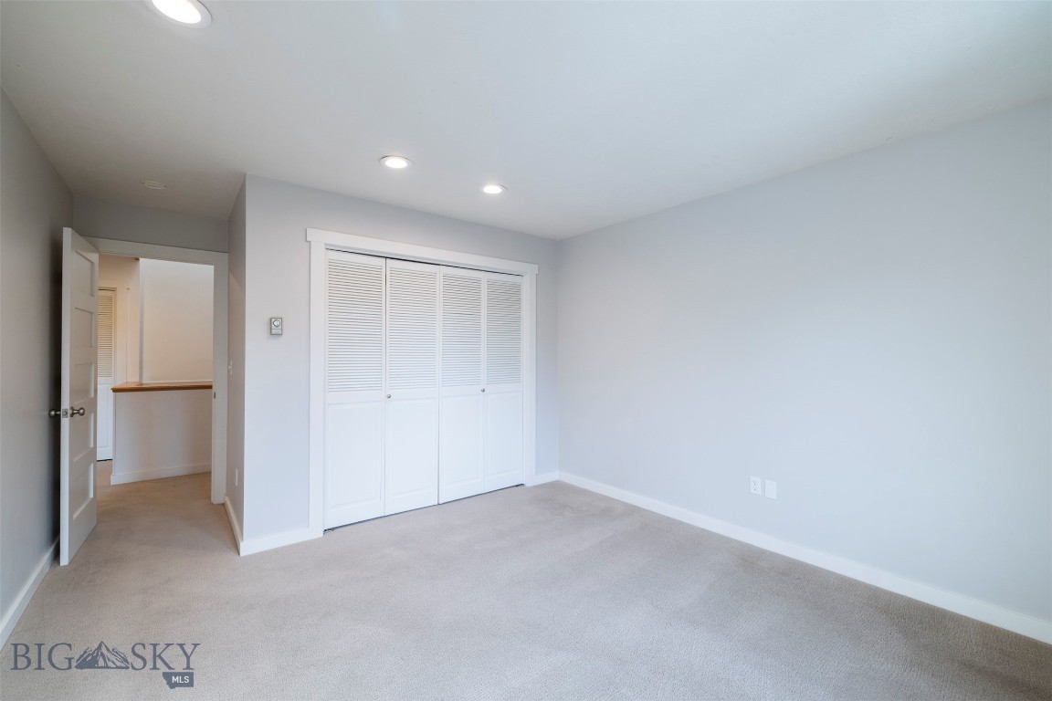 1659 S Black Avenue Property Photo 37