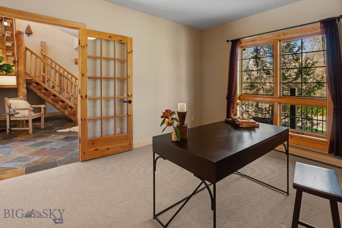 624 Rocking Horse Drive Property Photo 20