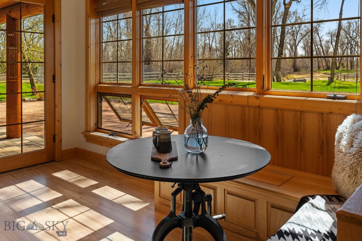 624 Rocking Horse Drive Property Photo 26