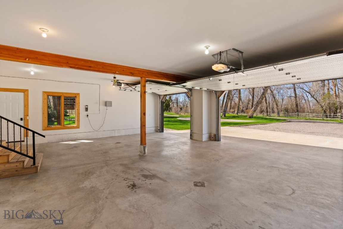 624 Rocking Horse Drive Property Photo 75