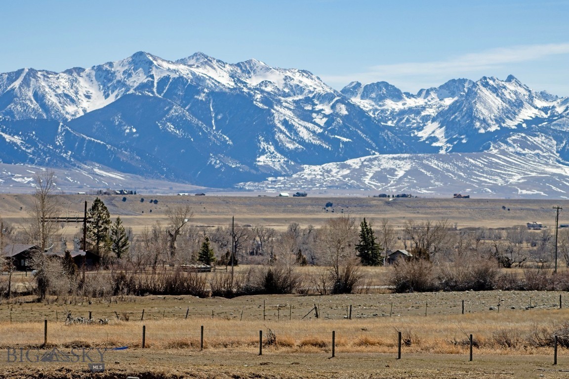 Lot 20 Bull Wheel Ranches Property Photo