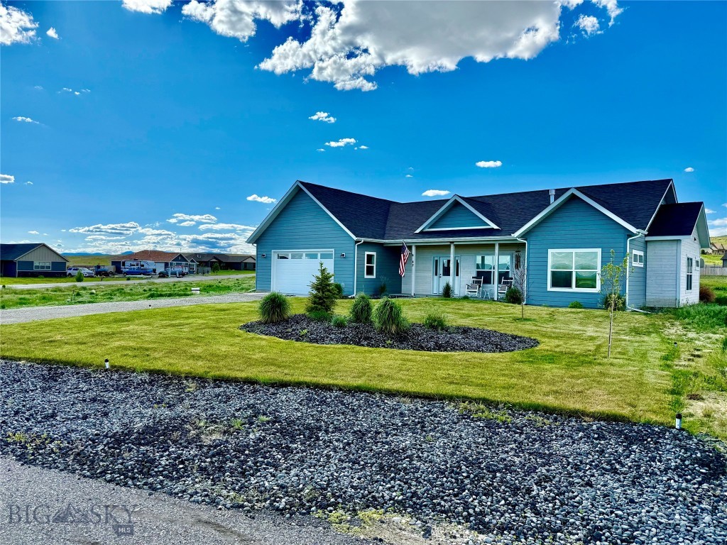 42 Wild Rye Place Property Photo 1