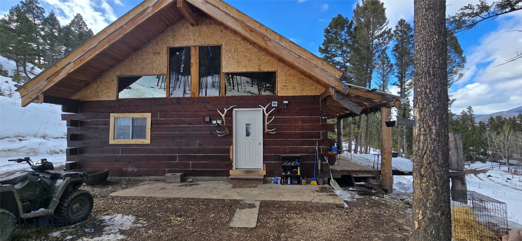 225 High Spring Property Photo 2