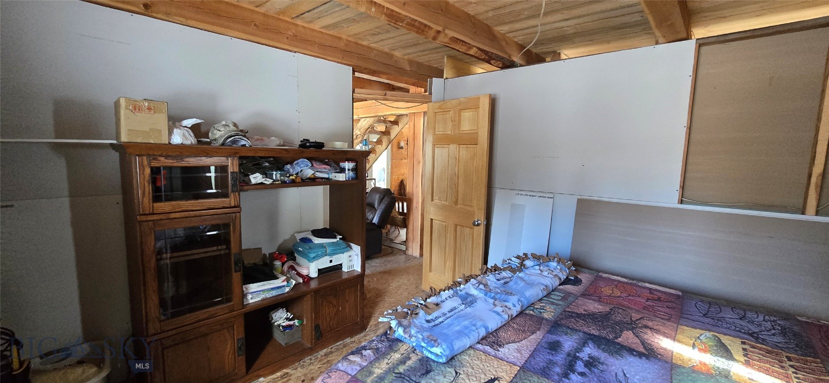 225 High Spring Property Photo 20