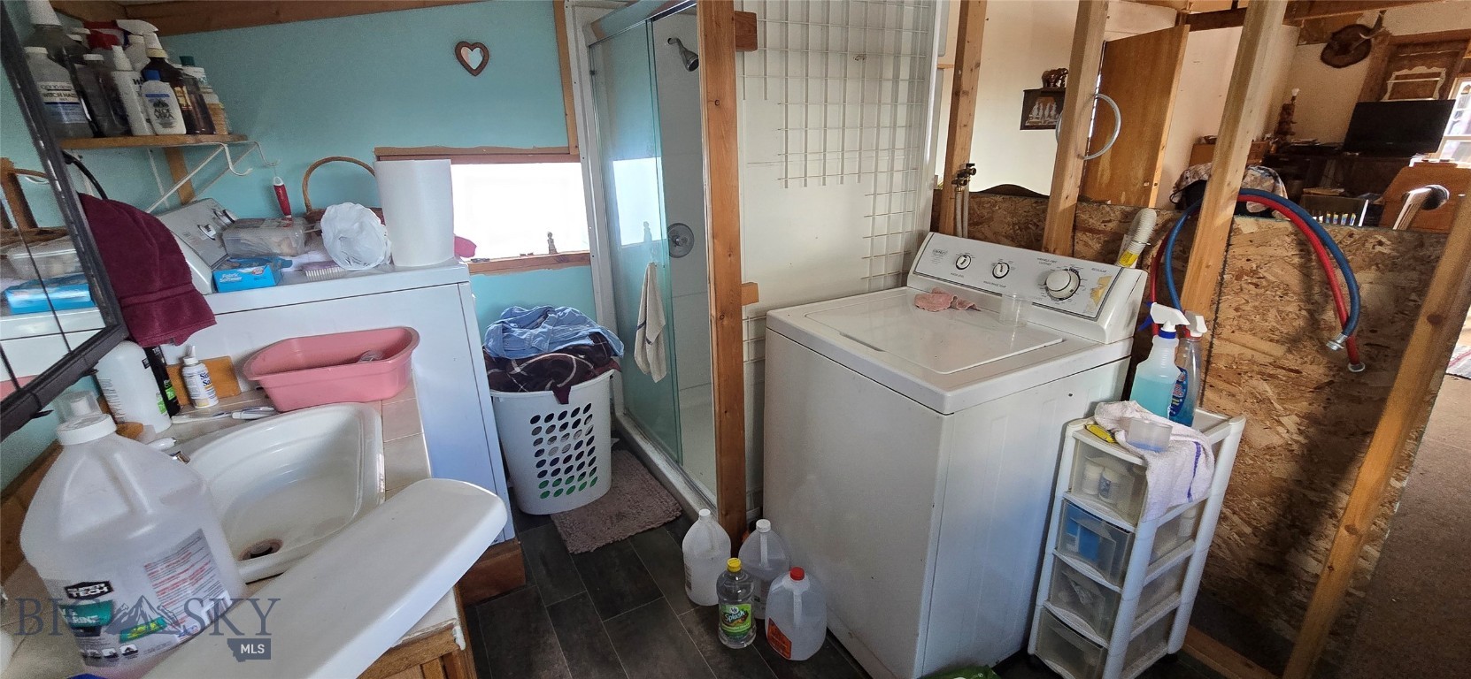 225 High Spring Property Photo 37