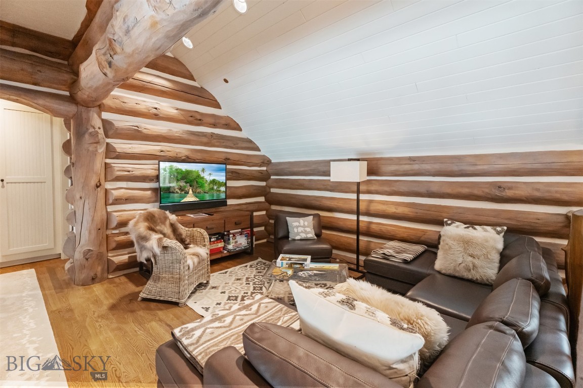 1200 Towering Pines Property Photo 33
