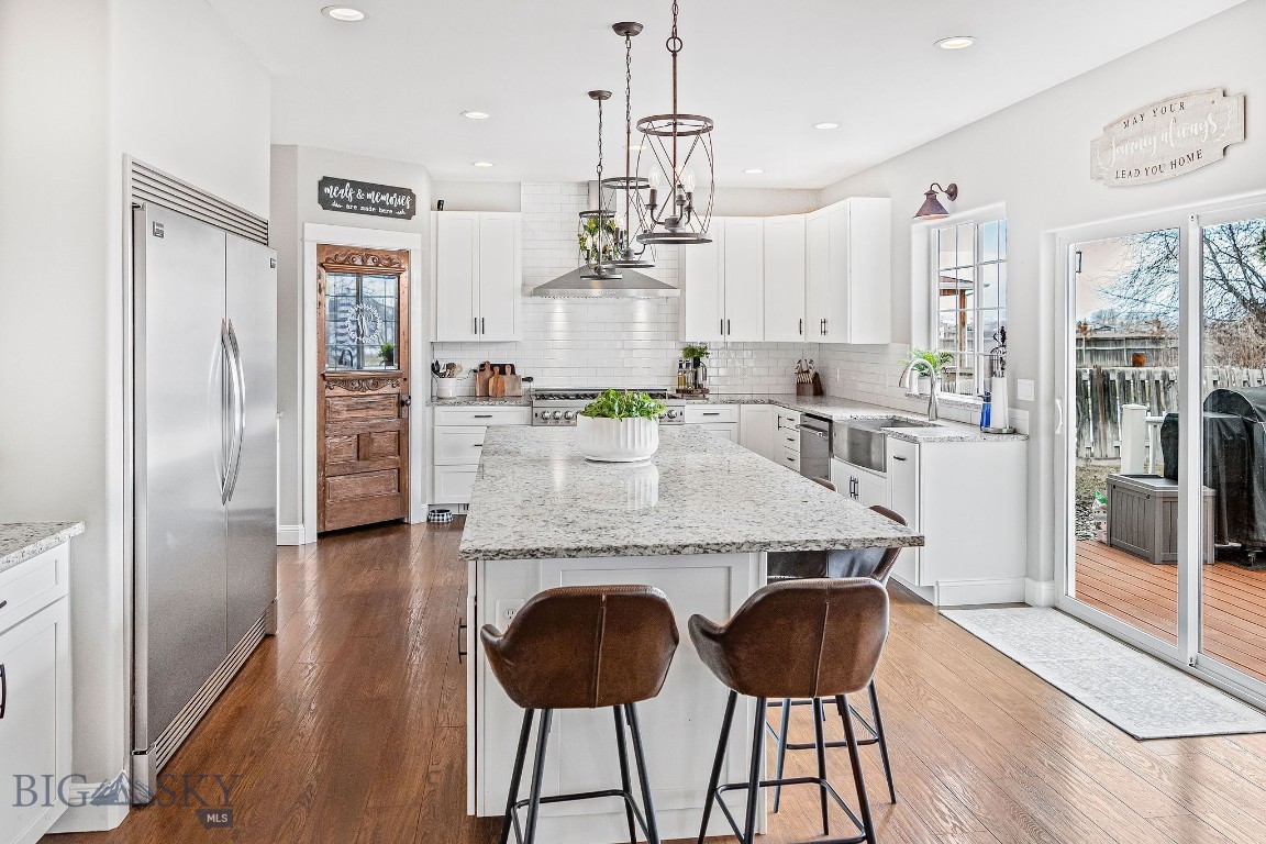 Four Dot Meadows Real Estate Listings Main Image