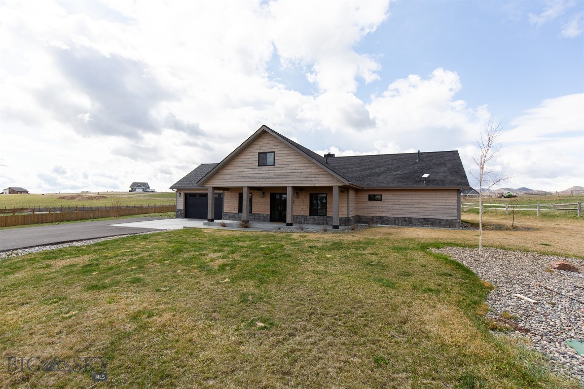 19 Sharptail Place Property Photo 2