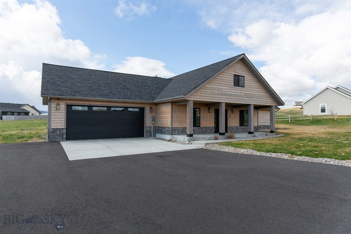 19 Sharptail Place Property Photo 3