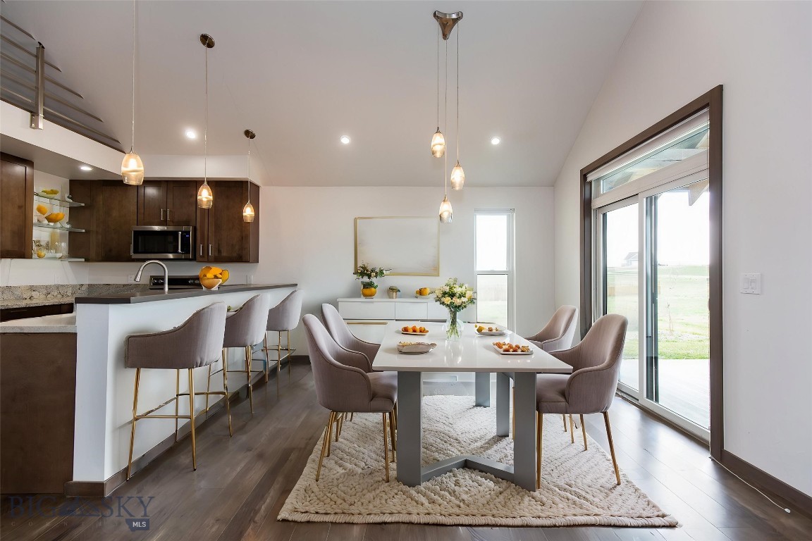 19 Sharptail Place Property Photo 6