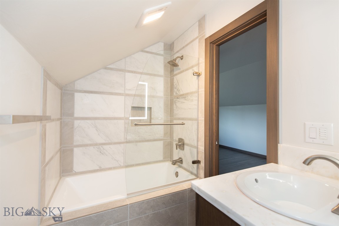 19 Sharptail Place Property Photo 38