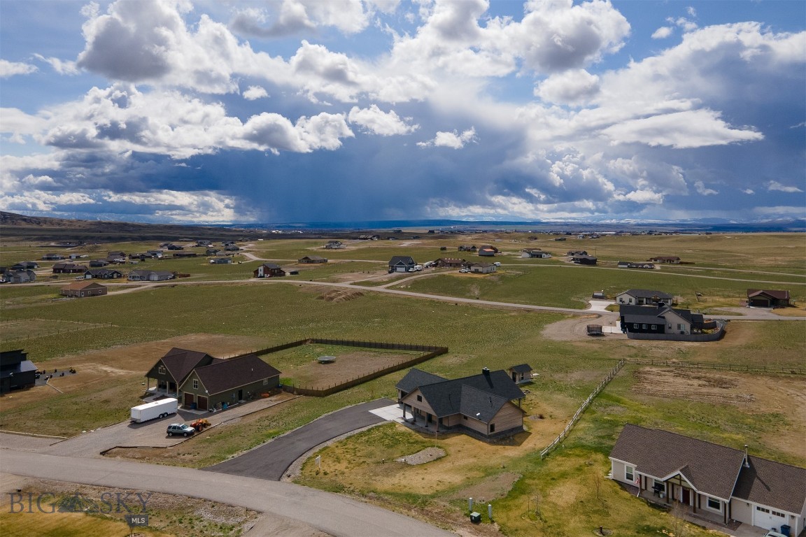 19 Sharptail Place Property Photo 49