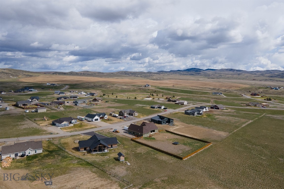 19 Sharptail Place Property Photo 54