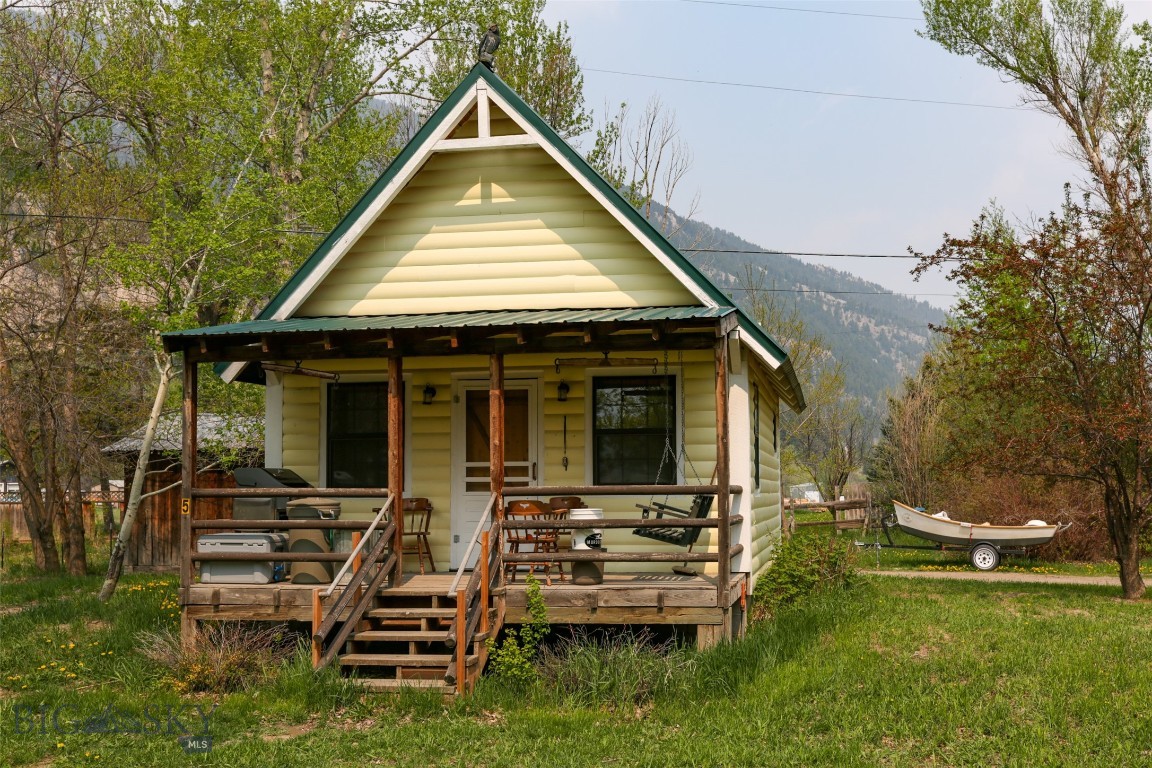 17 Evergreen Lane Property Photo 44