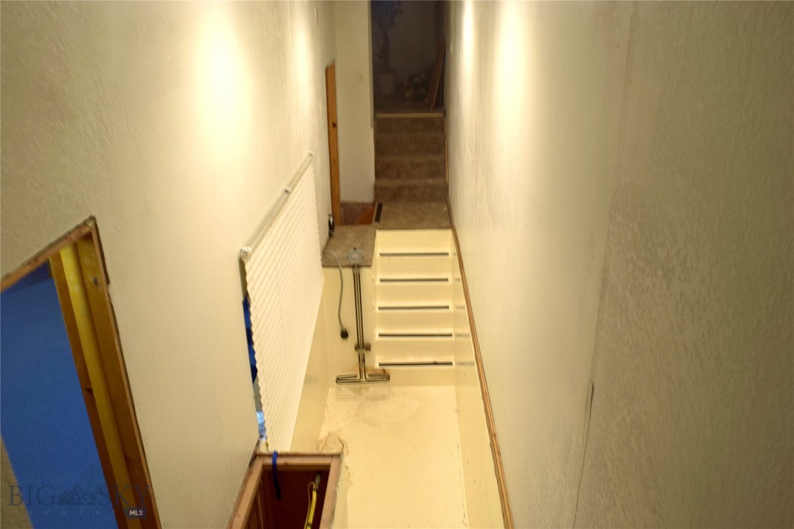 1 S Maryland Property Photo 12