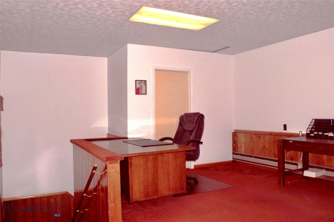 1 S Maryland Property Photo 13