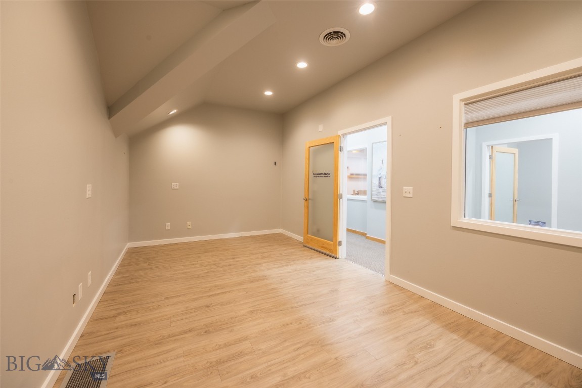 4055 Valley Commons Drive E, F & G Property Photo 20