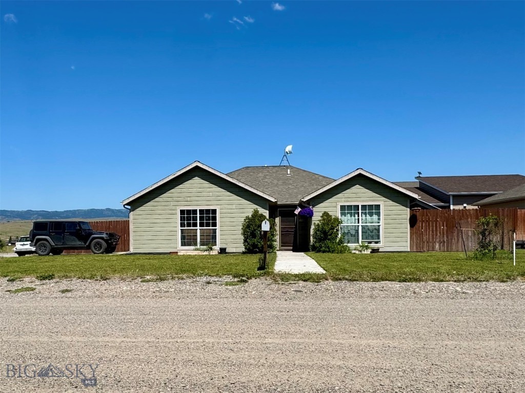1220 W Reservoir St. Property Photo 1