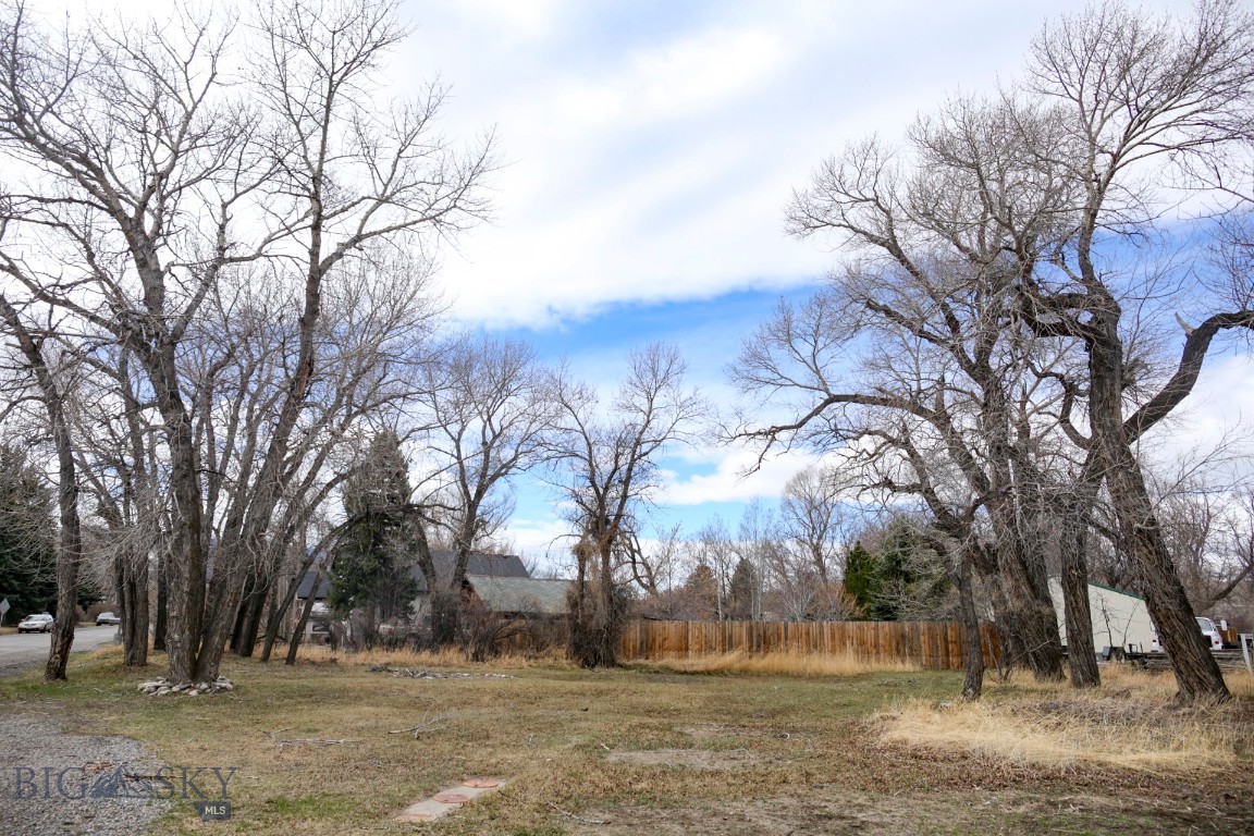 59047 Real Estate Listings Main Image
