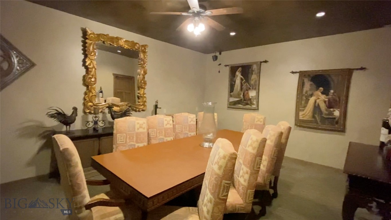 53 E Park Street Property Photo 24