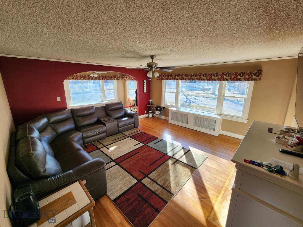 3301 1st Avenue N Property Photo 6