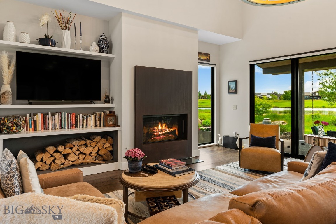 676 Tillyfour Property Photo 4