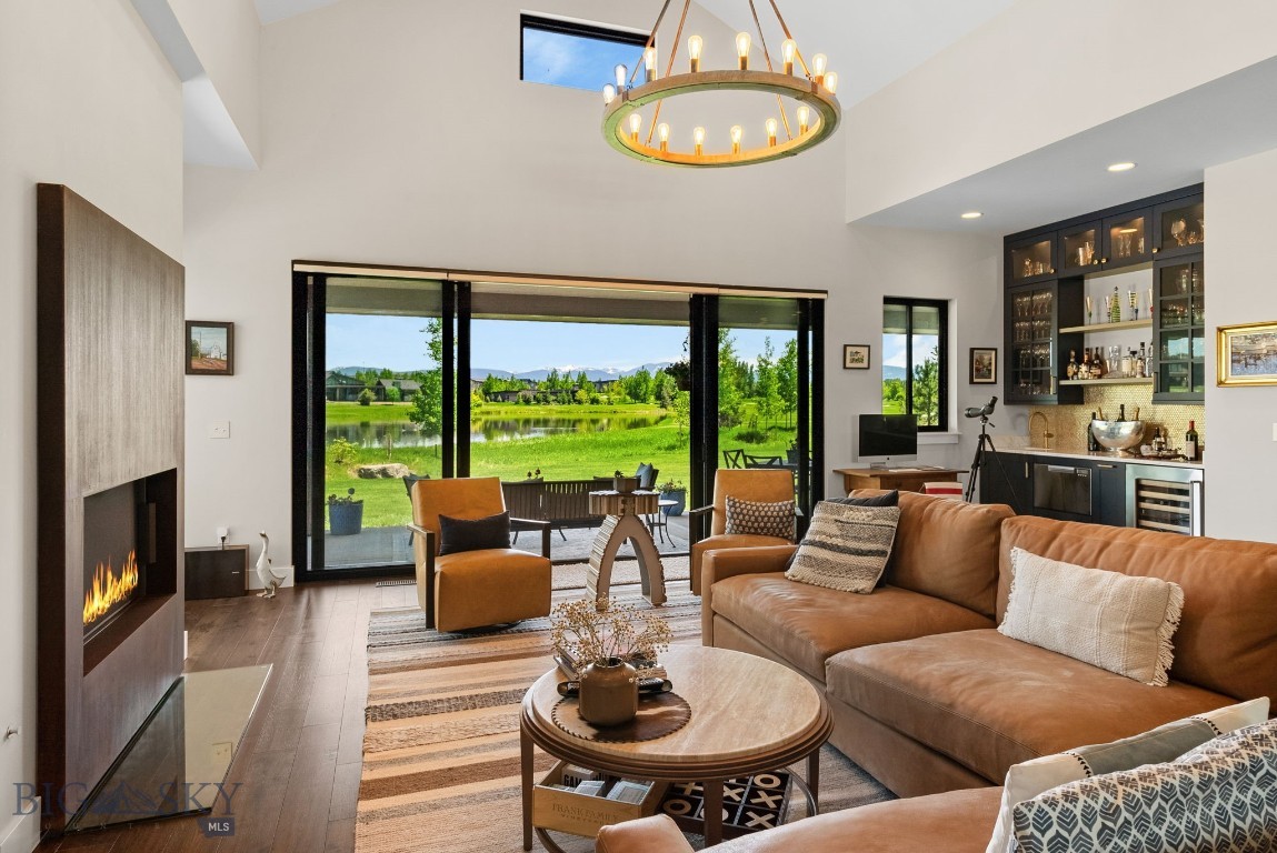 676 Tillyfour Property Photo 16