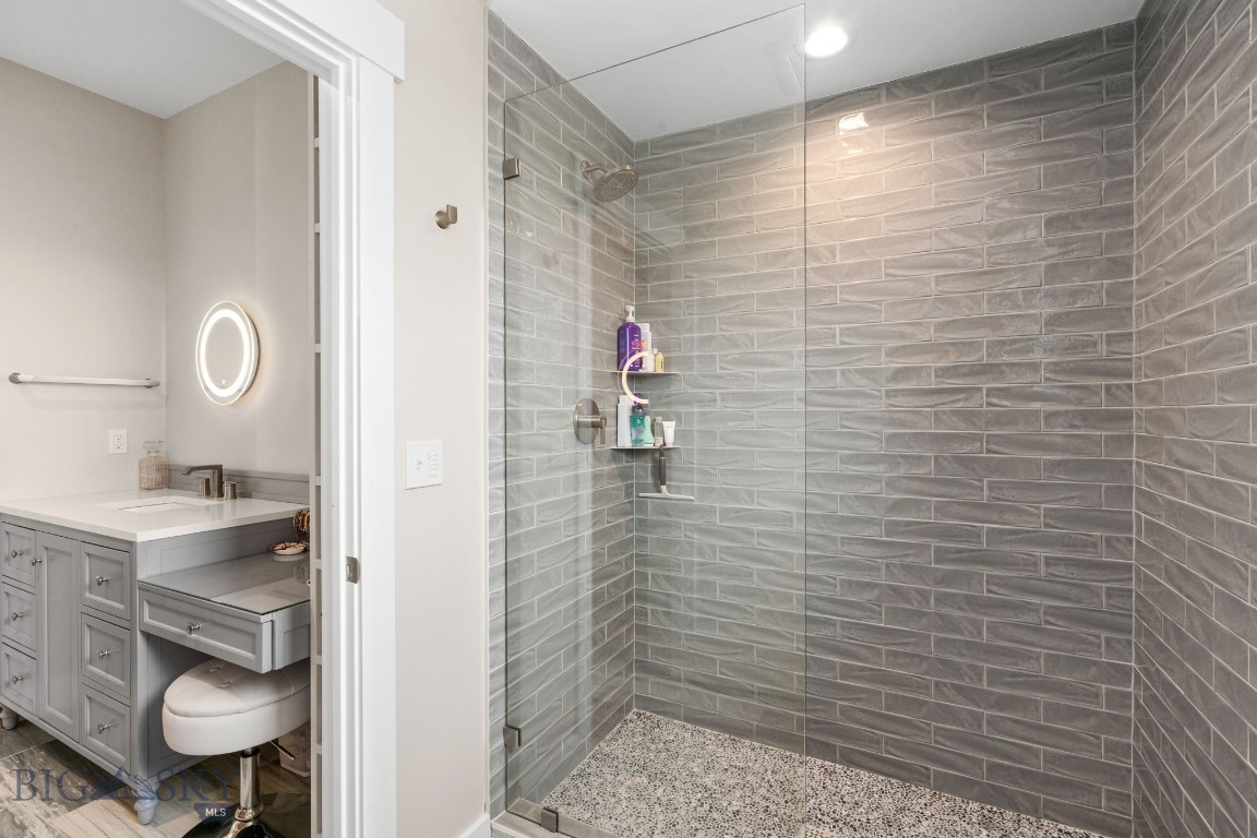 676 Tillyfour Property Photo 50