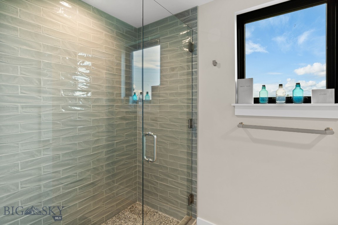 676 Tillyfour Property Photo 51