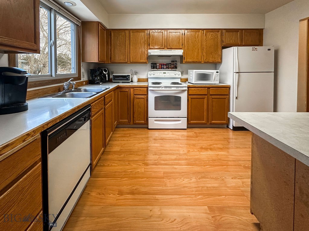 45 Chestnut Grove Avenue Property Photo 6
