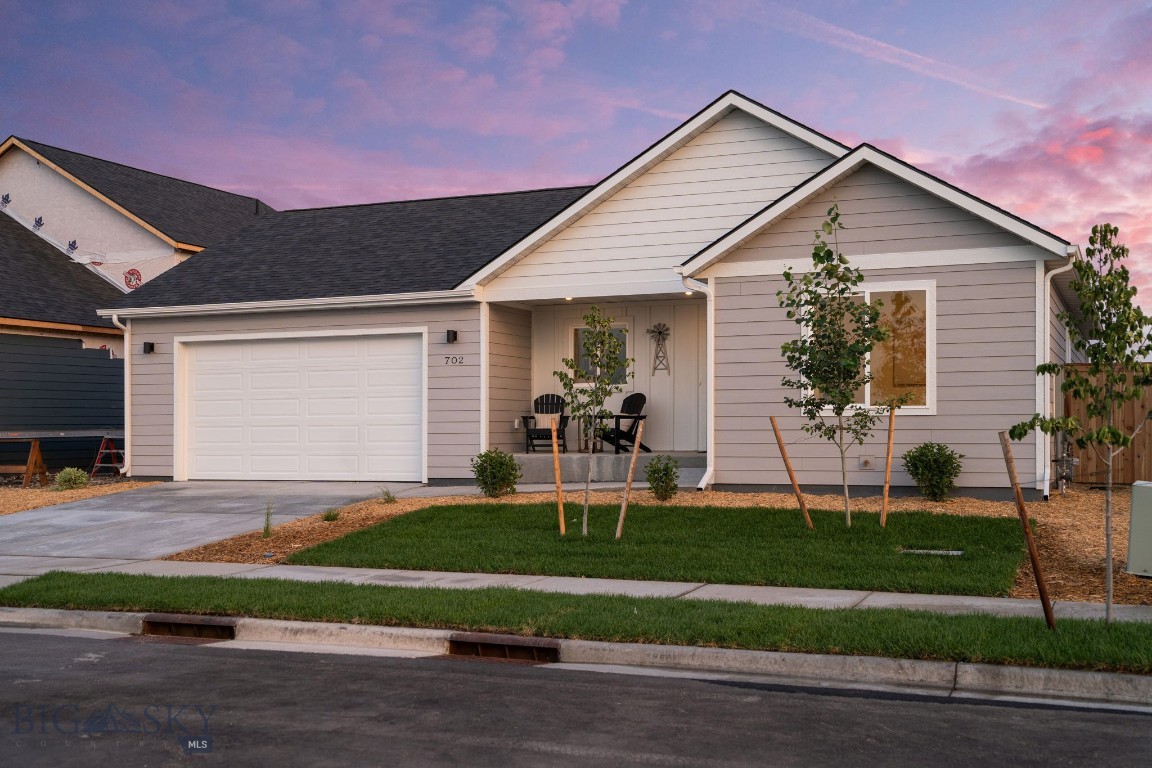 727 Thrice Loop Property Photo