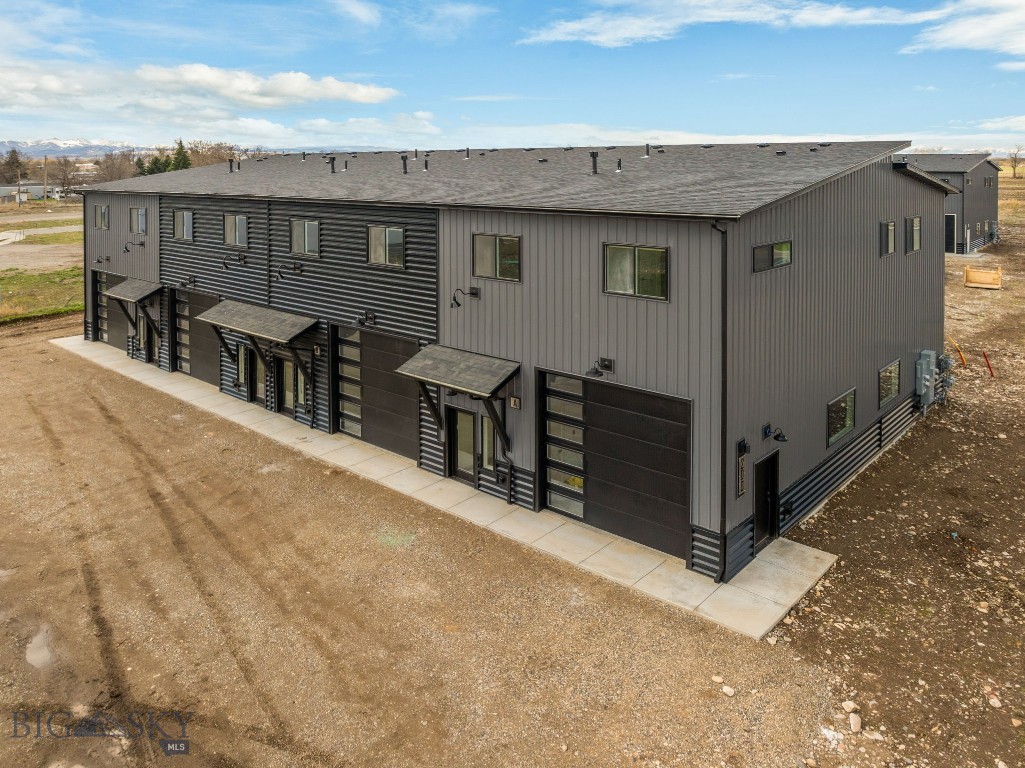 208 Fletching Way A Property Photo